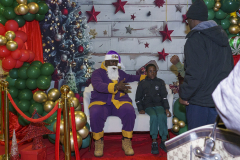 2025-AD58-HOLIDAY-TOY-GIVEAWAY-192