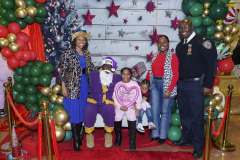2025-AD58-HOLIDAY-TOY-GIVEAWAY-200