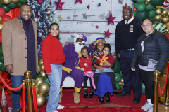 2025-AD58-HOLIDAY-TOY-GIVEAWAY-256