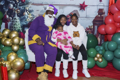 2025-AD58-HOLIDAY-TOY-GIVEAWAY-266