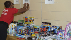 2025-AD58-HOLIDAY-TOY-GIVEAWAY-34