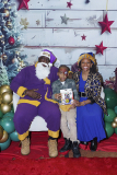 2025-AD58-HOLIDAY-TOY-GIVEAWAY-375
