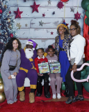 2025-AD58-HOLIDAY-TOY-GIVEAWAY-392