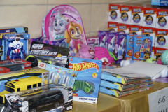 2025-AD58-HOLIDAY-TOY-GIVEAWAY-40