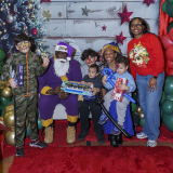 2025-AD58-HOLIDAY-TOY-GIVEAWAY-422