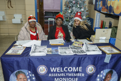 2025-AD58-HOLIDAY-TOY-GIVEAWAY-80