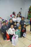 2025-Survivor-Strong-Holiday-Party-124