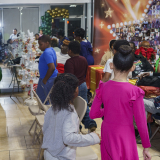 2025-Survivor-Strong-Holiday-Party-152