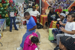 2025-Survivor-Strong-Holiday-Party-174
