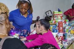 2025-Survivor-Strong-Holiday-Party-176