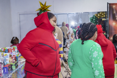 2025-Survivor-Strong-Holiday-Party-178